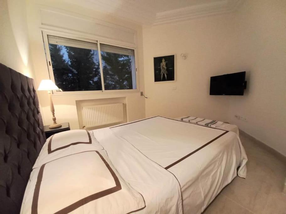 Tres Bel Appartement Idealement Place El-Marsza Kültér fotó