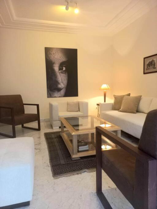 Tres Bel Appartement Idealement Place El-Marsza Kültér fotó