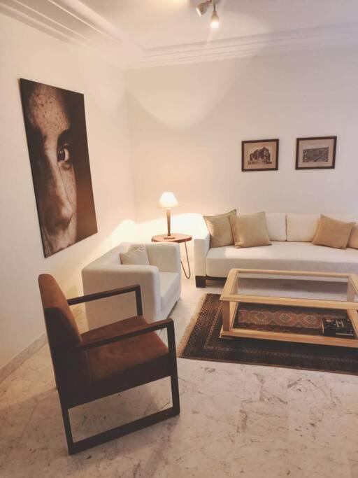 Tres Bel Appartement Idealement Place El-Marsza Kültér fotó